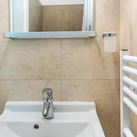 A23 - Monolocale In Centro Sx Apartamento